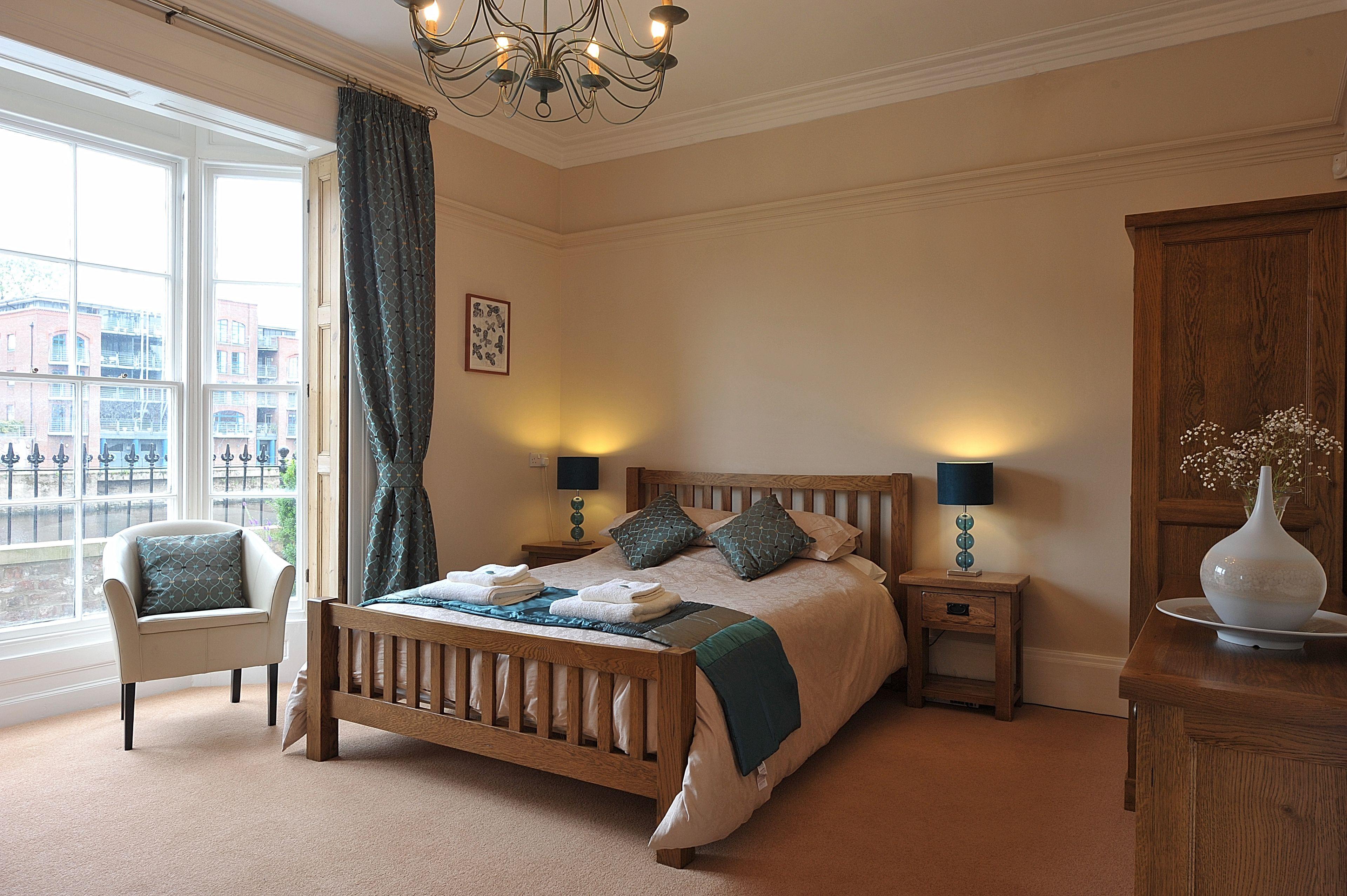 The Riverside York — Photos 1